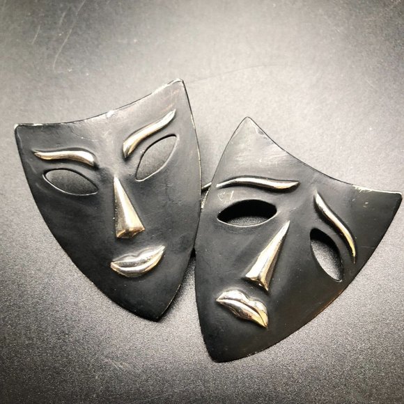 Vintage J & J Brooch JJ Drama Thespian Mask Enamel Black Mask Pin Brooch - Picture 1 of 5